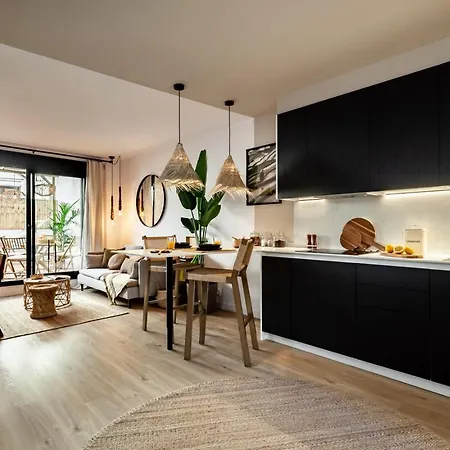 Batam - 1 Bedroom And Terrace In Gracia *
